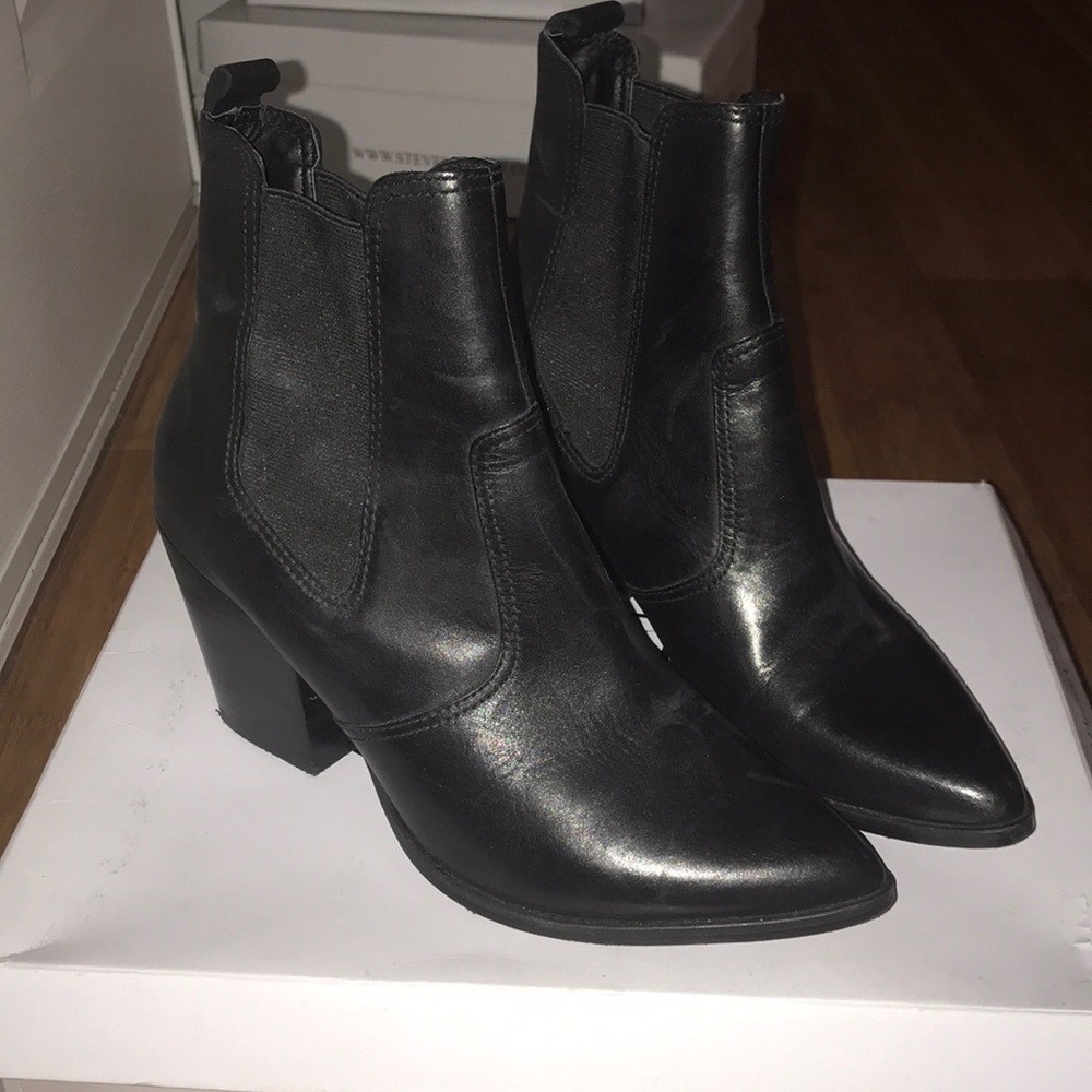 Steve Madden booties
